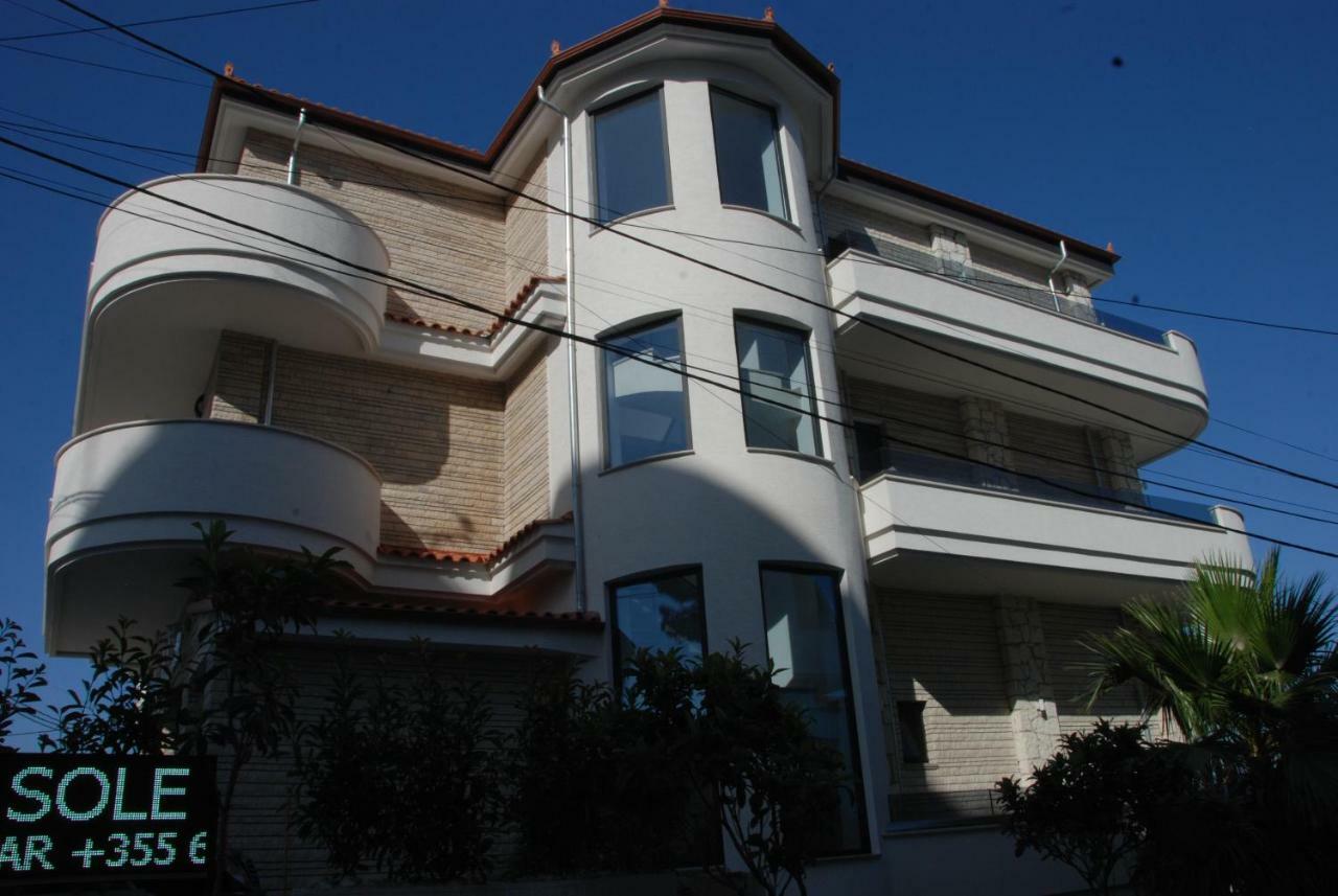 太阳酒店 Sarandë 外观 照片