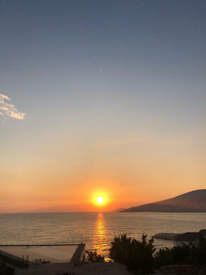 太阳酒店 Sarandë 外观 照片